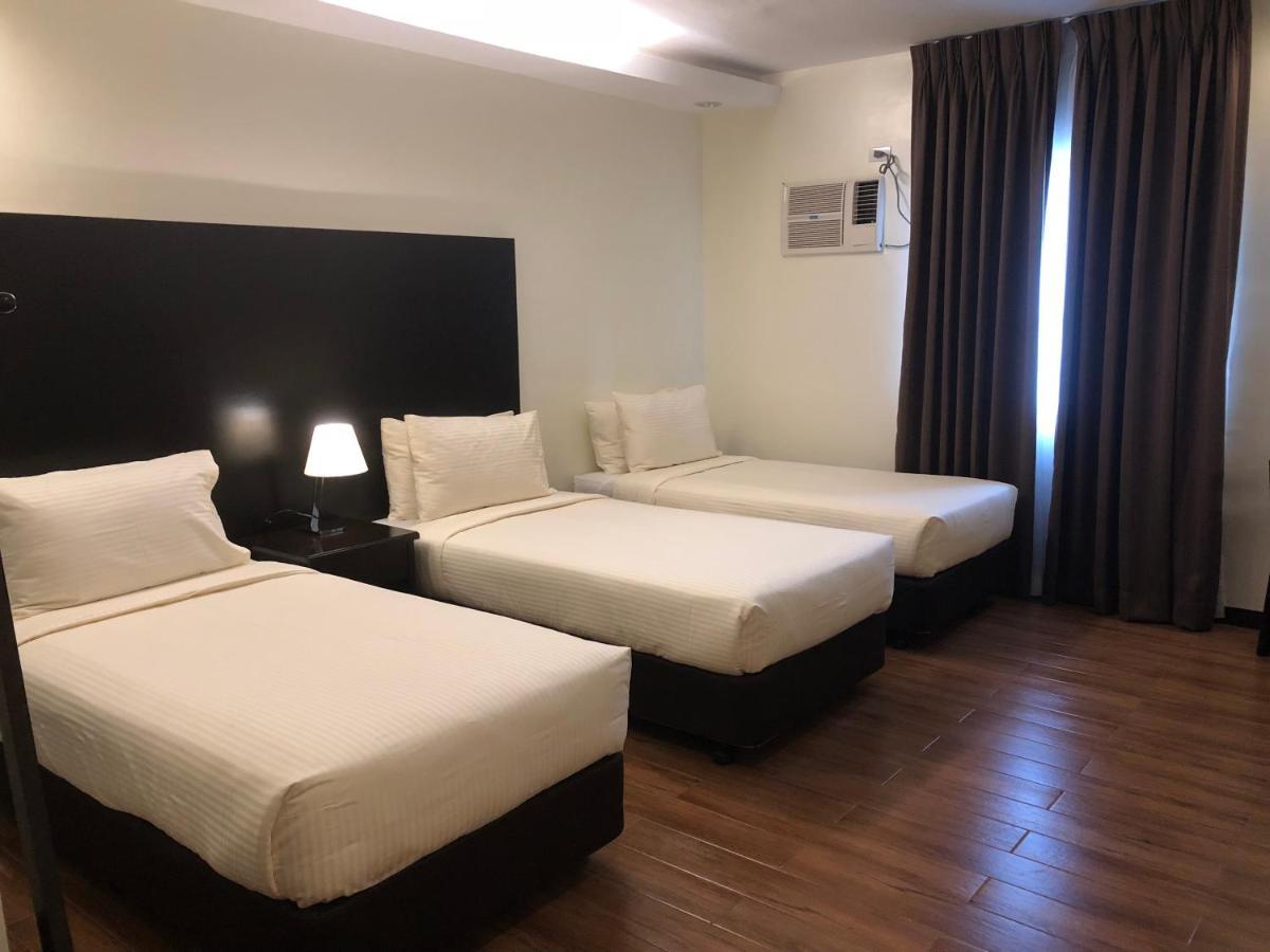 Pina Suites Ормок Екстериор снимка