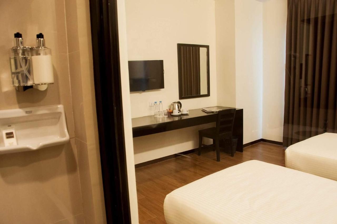 Pina Suites Ормок Екстериор снимка